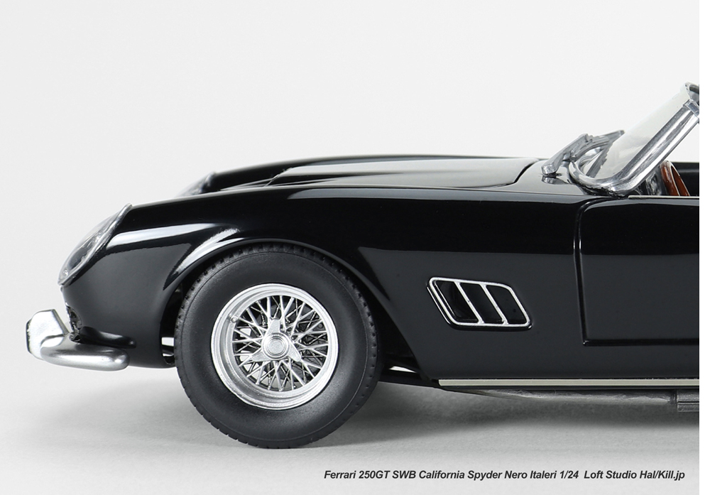 Ferrari 250GT SWB California Spyder Nero 1/24 Italeri
