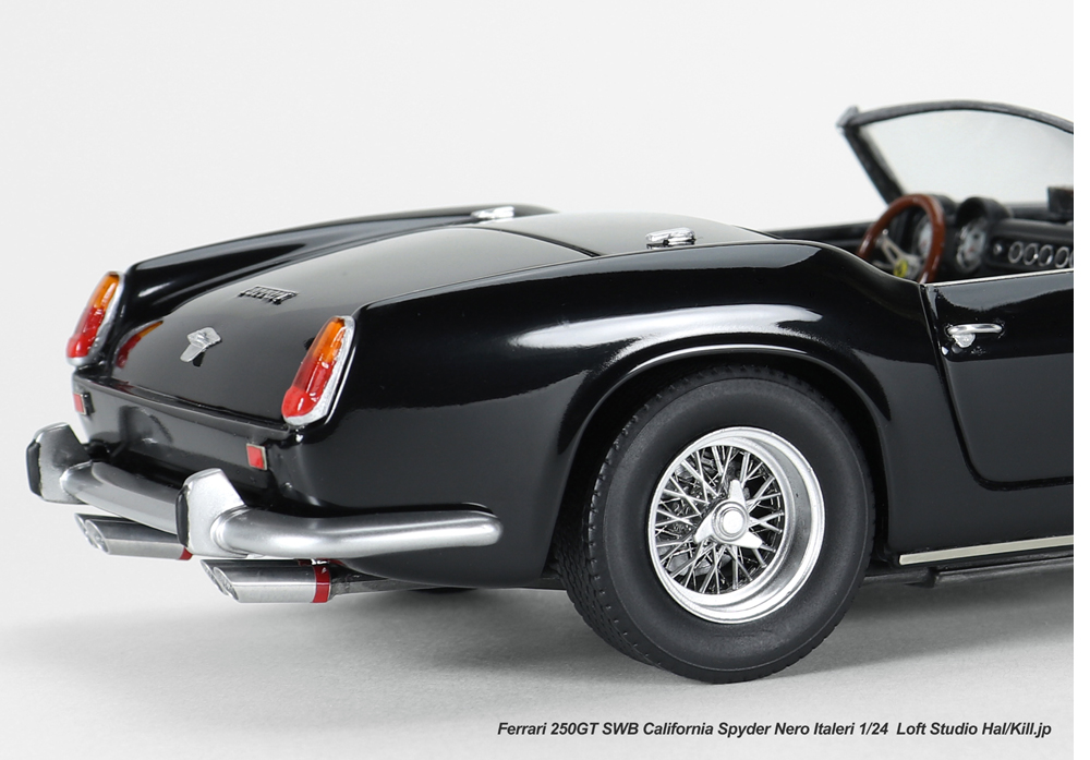 Ferrari 250GT SWB California Spyder Nero 1/24 Italeri
