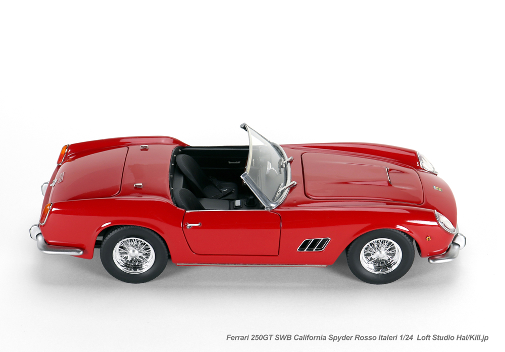 Ferrari 250GT SWB California Spyder Rosso 1/24 Italeri