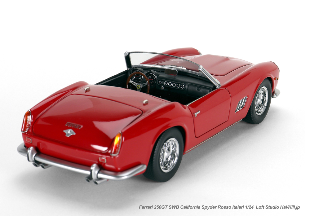 Ferrari 250GT SWB California Spyder Rosso 1/24 Italeri
