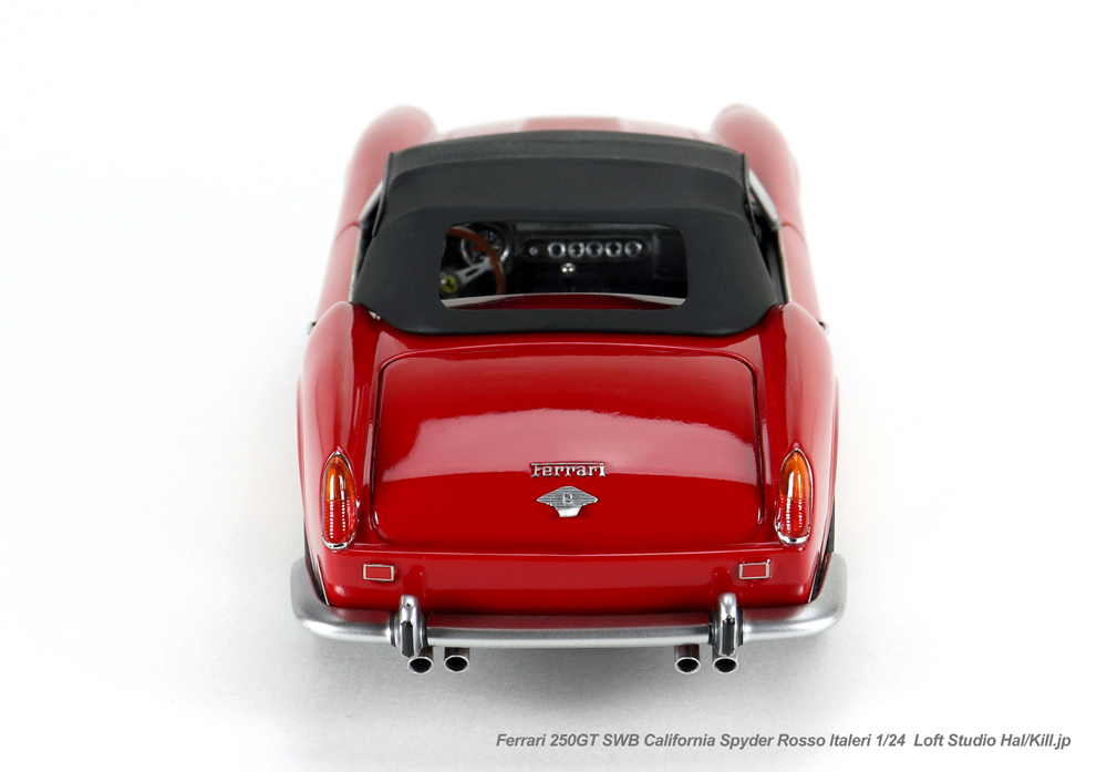 Ferrari 250GT SWB California Spyder Rosso 1/24 Italeri