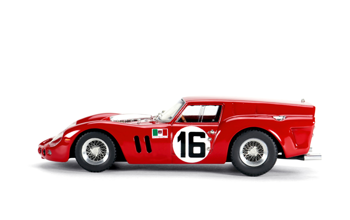 1_43-Ferrari-250GT_SWB-Breadvan-2819GT-Hachette